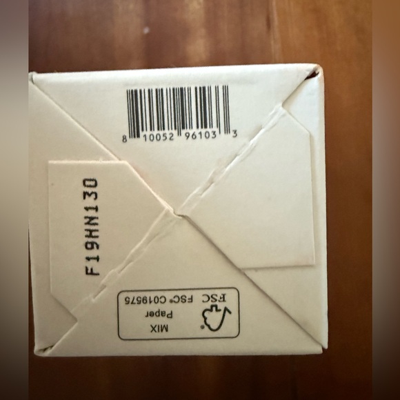 🖤 2/$50 GLOW RECIPE Guava Vitamin C Dark Spot Brightening Treatment Serum - Picture 7 of 7